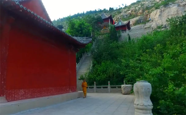 水泊梁山风景区