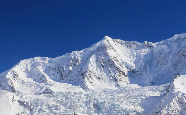 冬季西藏旅游：米堆冰川