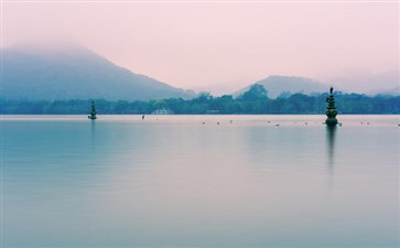杭州西湖三潭印月