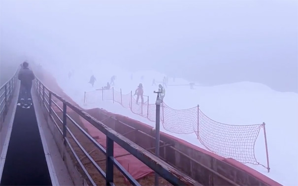 广西雪景：全州天湖滑雪场