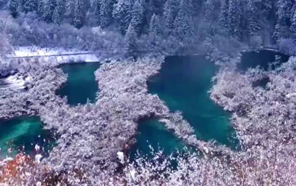 九寨沟雪景