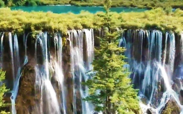 九寨沟旅游景点：树正沟诺日朗瀑布