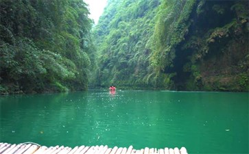 重庆周边旅游：彭水阿依河