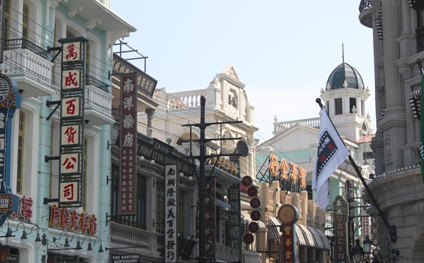 海南海口旅游：海口冯小刚电影公社