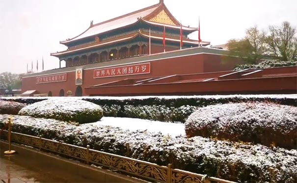 冬季北京旅游推荐：天安门雪景