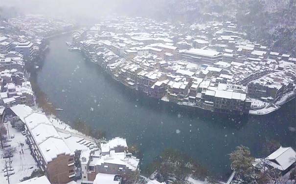 小长假重庆周边旅游地点推荐：镇远古镇舞阳河雪景