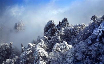 黄山旅游：冬季雪景
