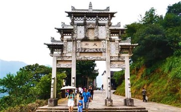 江西婺源旅游：篁岭天街