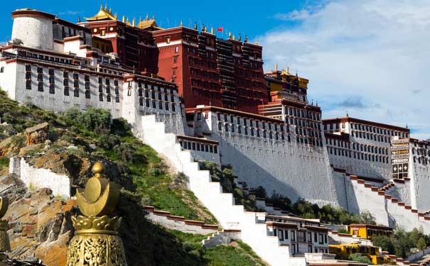 5月西藏旅游：拉萨布达拉宫
