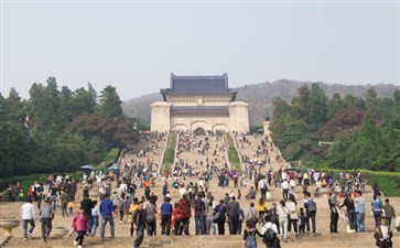 华东南京旅游：中山陵