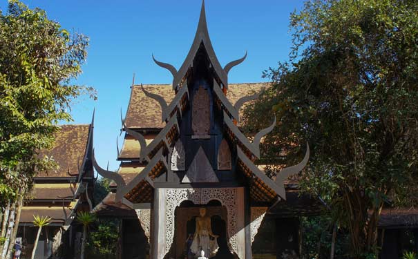 泰国旅游：清迈黑庙