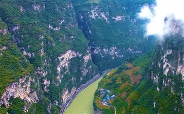 大渡河进口河大峡谷-重庆自驾游