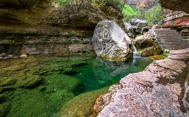 夏季河南旅游：云台山潭瀑峡