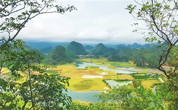 青龙山俯瞰普者黑美景-重庆青年旅行社