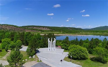 东北专列旅游：黑龙江漠河北极村神州北极广场