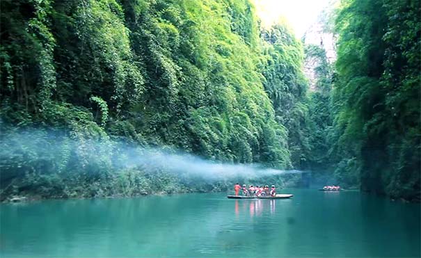 重庆旅游：渝东南避暑彭水阿依河