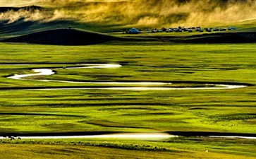 内蒙古旅游：呼伦贝尔草原莫日格勒河