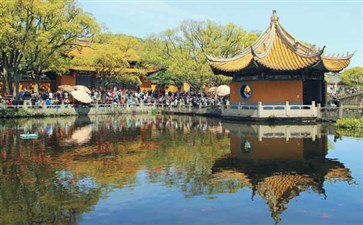 普陀山旅游：普济寺