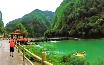 重庆周边旅游：阿依河景区