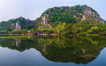 全景广东旅游：肇庆七星岩景区