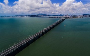 全景广东旅游：珠海港珠澳大桥