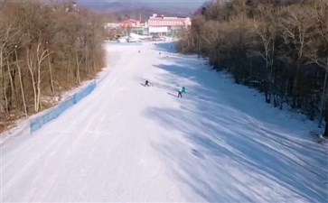 亚布力滑雪场-东北冰雪旅游-重庆青年旅行社