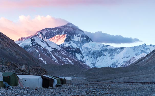 西藏旅游：珠峰大本营