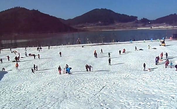 冬季重庆旅游：丰都南天湖滑雪场