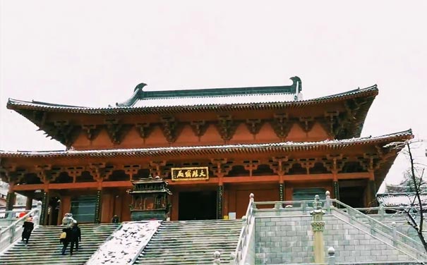 重庆金佛山金佛寺雪景