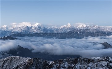 牛背山冬季雪景