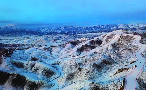 新疆阿勒泰将军山滑雪场