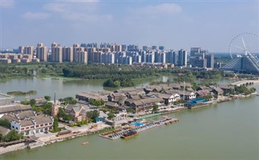 夕阳红旅游专列：山东聊城东昌湖