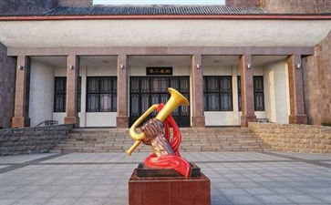 夕阳红旅游专列：山东枣庄台儿庄大战纪念馆