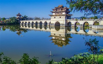 云南红河旅游：建水古城十七孔桥(双龙桥)