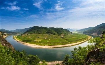 辽宁夕阳红旅游：丹东浑江第一湾