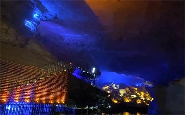 重庆周边二日游：双河谷洞穴景观