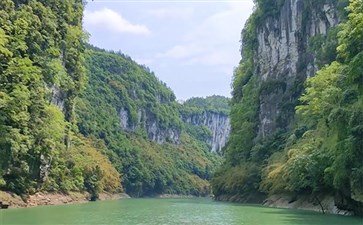 重庆周边游：黔江神龟峡游船