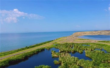 重庆自驾旅游：新疆乌伦古湖(福海)