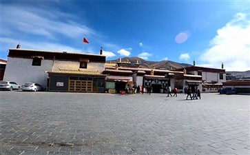 旅游专列：西藏山南昌珠寺