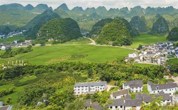 重庆自驾游：贵州兴义万峰林景区