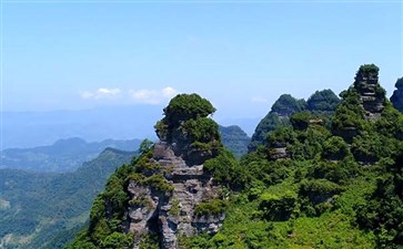 重庆一日游：武陵山大裂谷