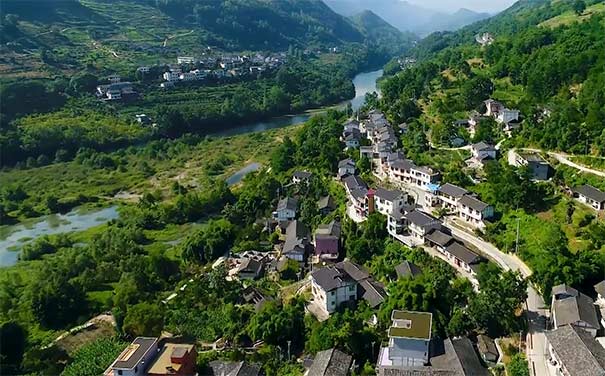 重庆周边旅游：黔江官村景区