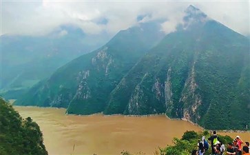 重庆自驾旅游：奉节三峡之巅