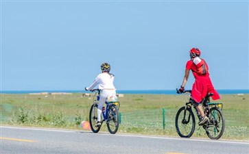 重庆自驾旅游：甘青环线青海湖畔骑行