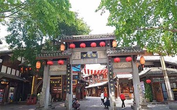 重庆旅游：重庆市内磁器口古镇