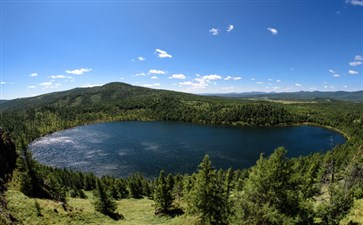 旅游专列：内蒙古阿尔山国家森林公园骆驼岭天池