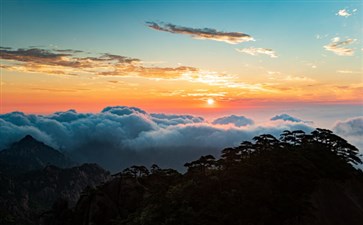 黄山景区夕阳