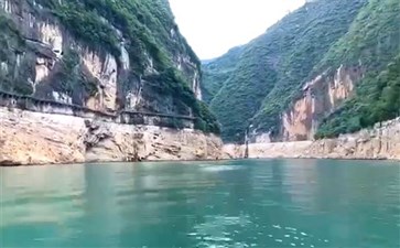 重庆三峡游船旅游：巫山小三峡