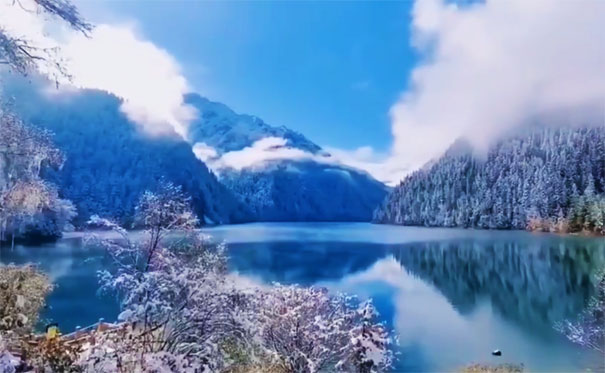 九寨沟景区冬季雪景