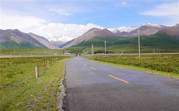 青海祁连冷龙岭